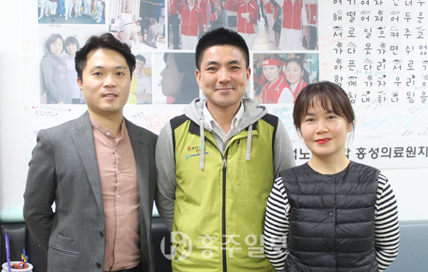 왼쪽부터 황장하 수석부지부장 당선자, 양현용 지부장 당선자, 정성하 사무장 당선자.