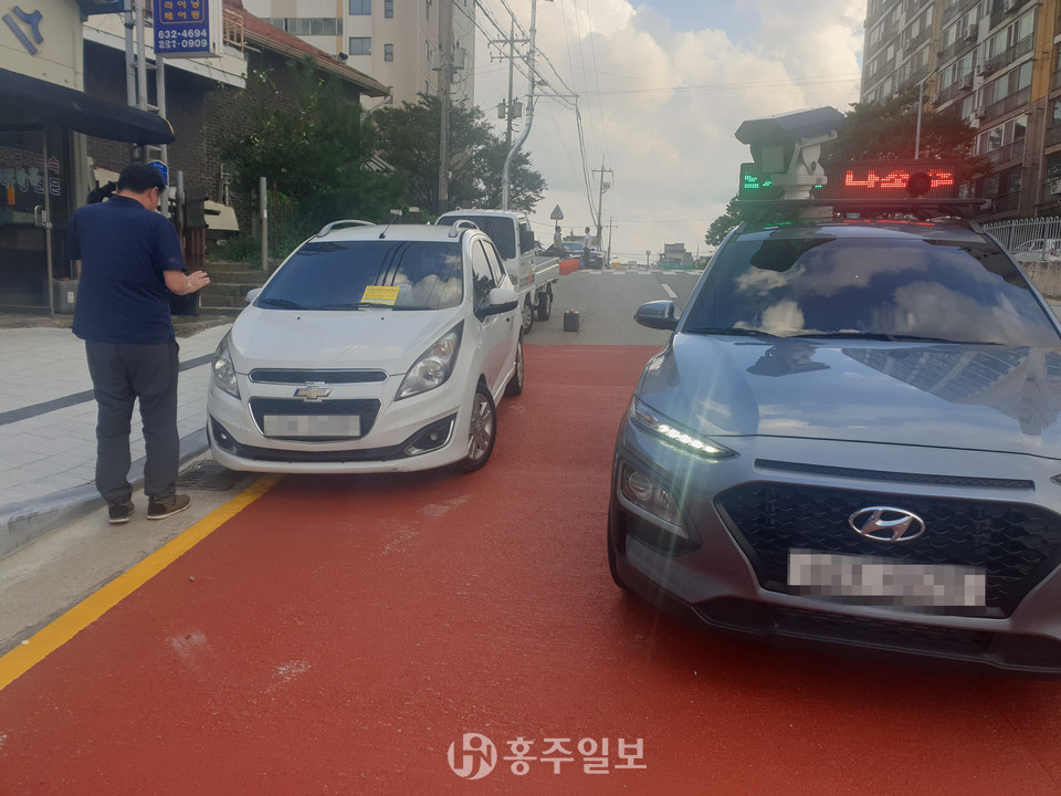 지난 2020년 불법  주·정차 단속 현장 모습.