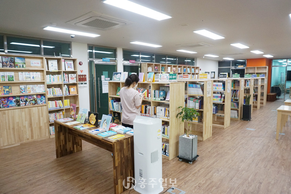 한울작은도서관 내부전경.