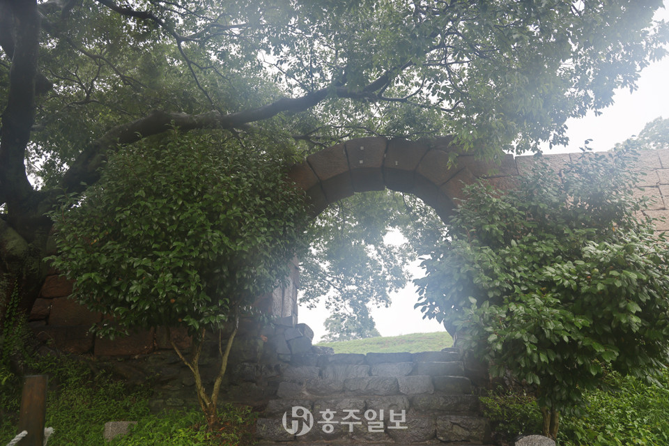 보령 충청수영성.