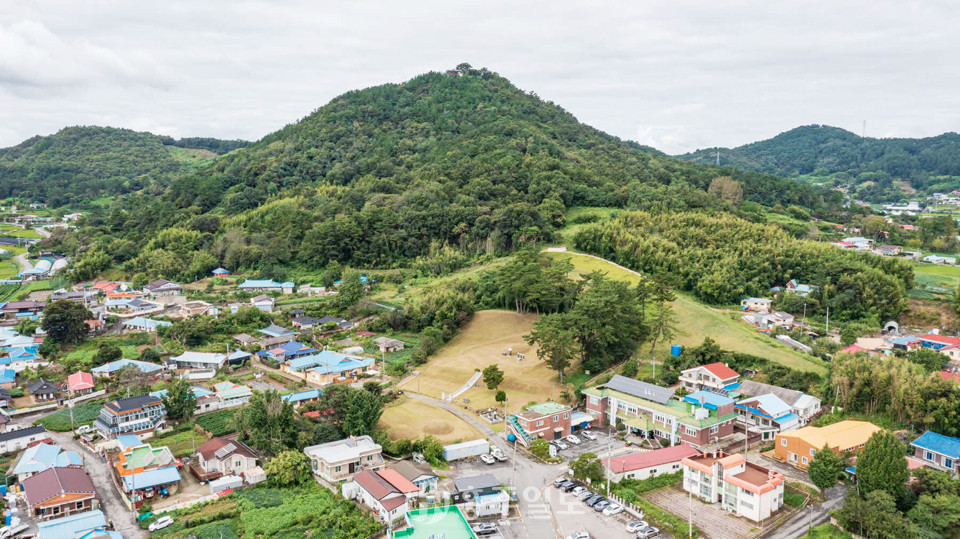 서천 한산 건지산성 동학농민군 전투지.